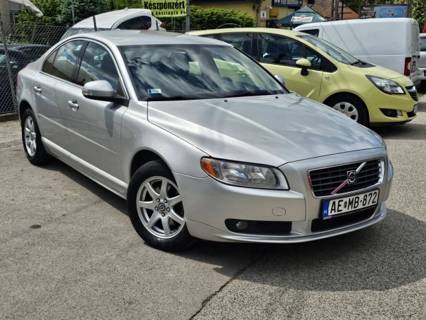 Volvo S80 2.4 D [D5] Momentum Geartronic J ll...